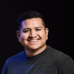 Eric Ruelas